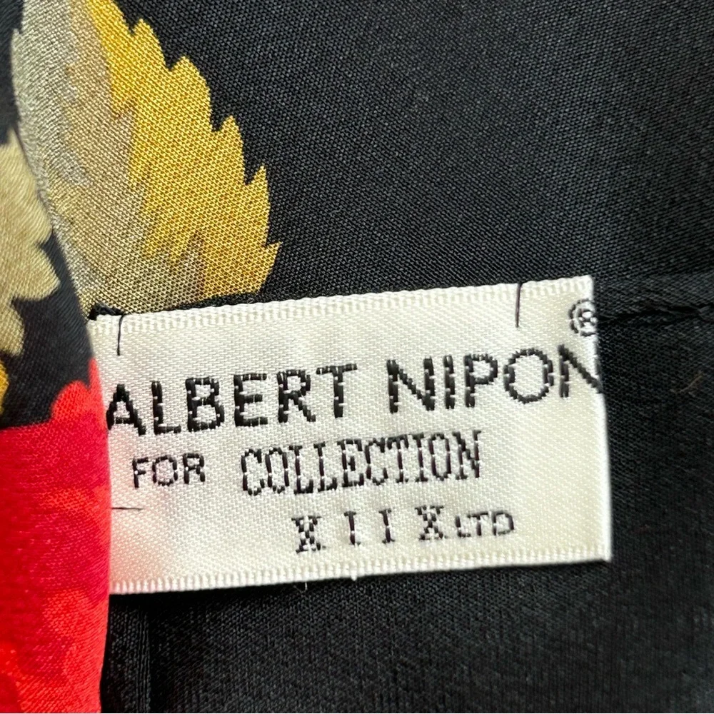Albert Nipon Vintage Floral Paisley Signed Logo Scarf 30”x31”